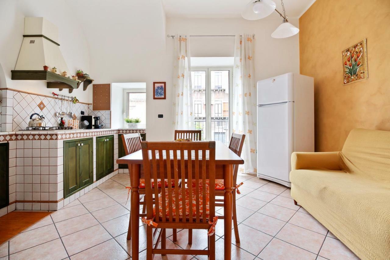 Central Balcony Apartment Katanya Dış mekan fotoğraf