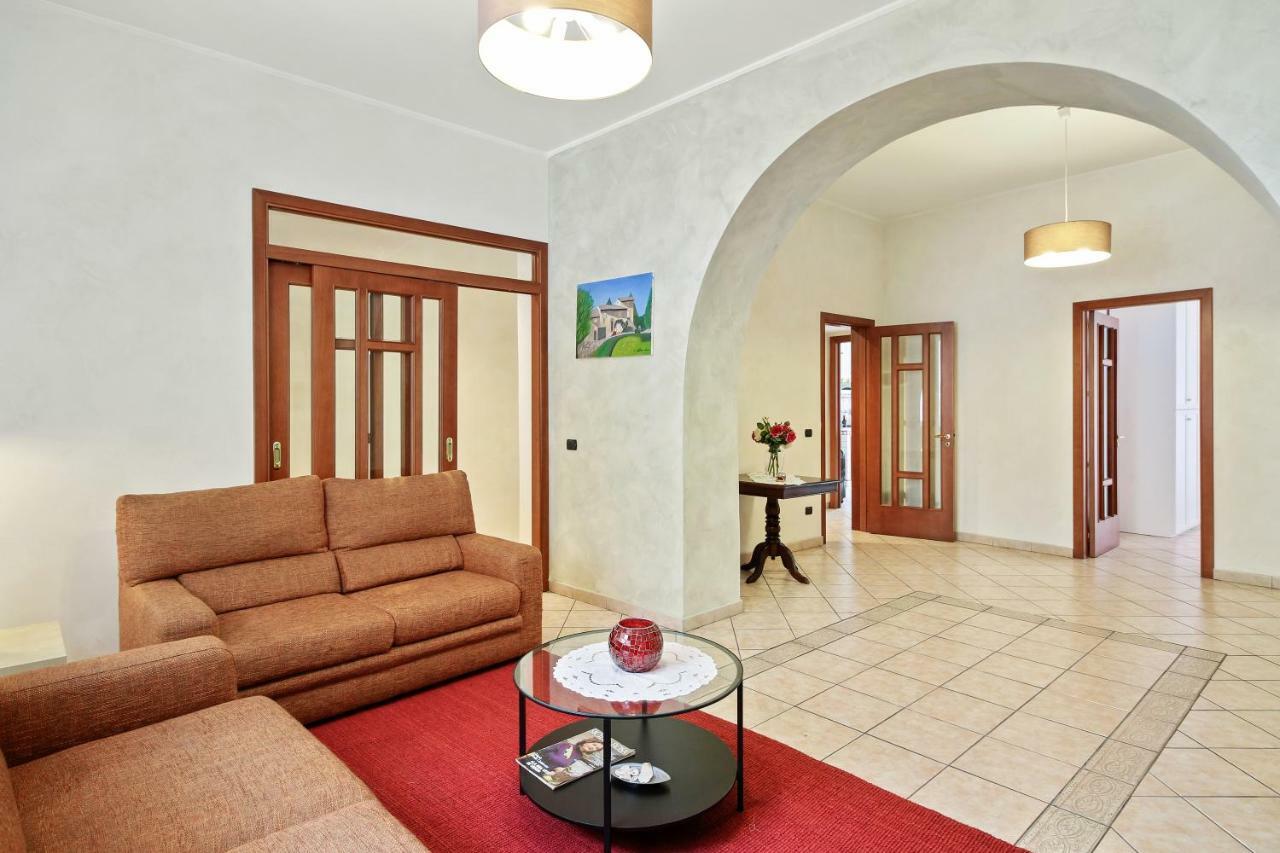 Central Balcony Apartment Katanya Dış mekan fotoğraf