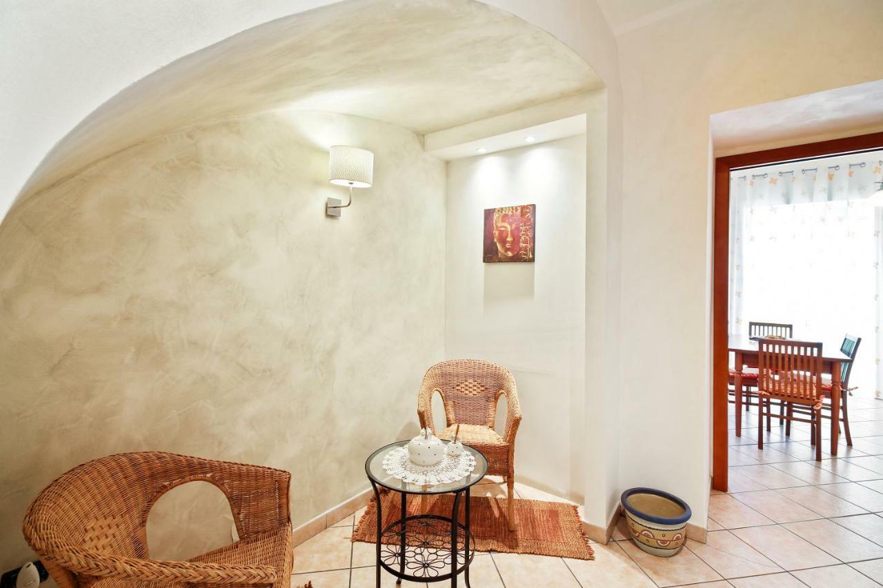 Central Balcony Apartment Katanya Dış mekan fotoğraf