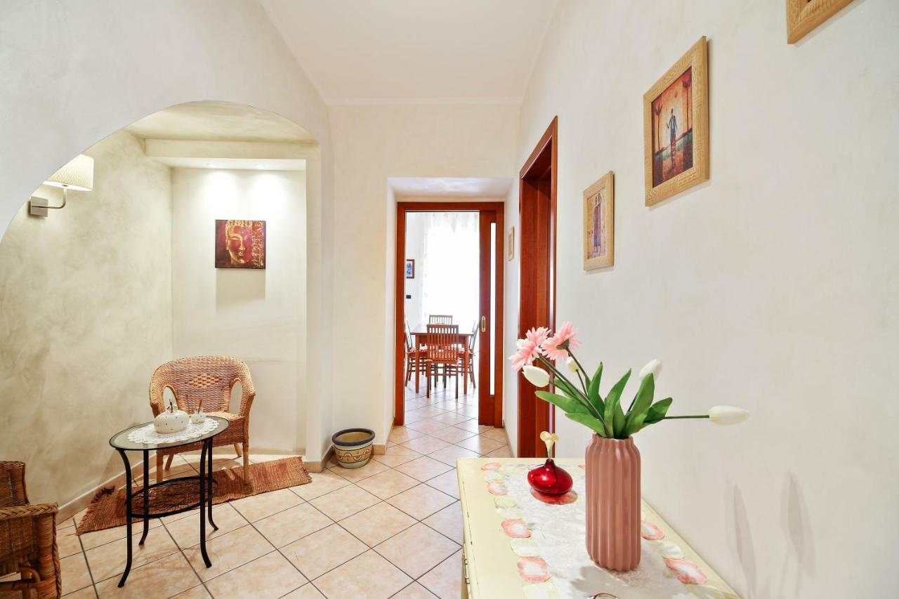 Central Balcony Apartment Katanya Dış mekan fotoğraf